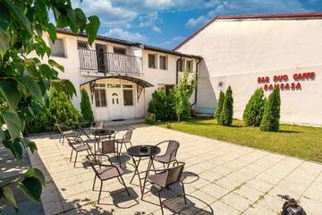Фотографии Отели типа «постель и завтрак» B&B Duo Caffe Baneasa г. Бухарест (Румыния) №3 Фото Отели типа «постель и завтрак» B&B Duo Caffe Baneasa г. Бухарест 3