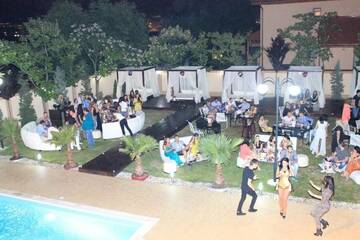 Фотографии Виллы Dream Party Villa г. Бухарест (Румыния) №3 Фото Виллы Dream Party Villa г. Бухарест 3