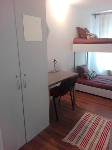Фотографии Хостелы Level Hostel г. Бухарест (Румыния) №4 Фото Хостелы Level Hostel г. Бухарест 4