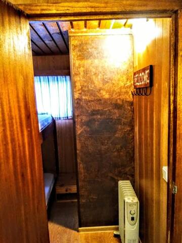 Фотографии Дома для отпуска Two Rooms Rustic House - Self Check-In г. Бухарест (Румыния) №4 Фото Дома для отпуска Two Rooms Rustic House - Self Check-In г. Бухарест 4