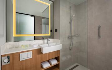 Фотографии Отель Courtyard by Marriott Bucharest Floreasca г. Бухарест (Румыния) №3 Фото Отель Courtyard by Marriott Bucharest Floreasca г. Бухарест 3