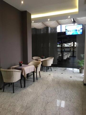 Фотографии Отель Ambiance Hotel г. Бухарест (Румыния) №2 Фото Отель Ambiance Hotel г. Бухарест 2