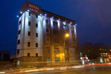 Фотографии Отель Hotel La Gil г. Бухарест (Румыния) №2 Фото Отель Hotel La Gil г. Бухарест 2