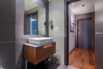 Фотографии Отель Hotel Cismigiu г. Бухарест (Румыния) №3 Фото Отель Hotel Cismigiu г. Бухарест 3