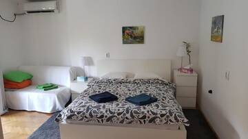 Фотографии Гостевой дом 12 Residence Cotroceni г. Бухарест (Румыния) №2 Фото Гостевой дом 12 Residence Cotroceni г. Бухарест 2