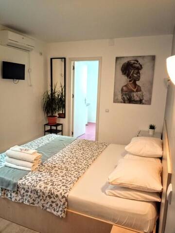 Фотографии Гостевой дом Central Guesthouse г. Бухарест (Румыния) №4 Фото Гостевой дом Central Guesthouse г. Бухарест 4