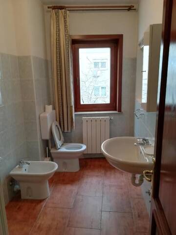 Фотографии Хостелы Welcome Hostel г. Бухарест (Румыния) №3 Фото Хостелы Welcome Hostel г. Бухарест 3