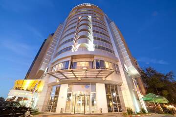 Фотографии Отель DoubleTree by Hilton Bucharest Unirii Square г. Бухарест (Румыния) №2 Фото Отель DoubleTree by Hilton Bucharest Unirii Square г. Бухарест 2