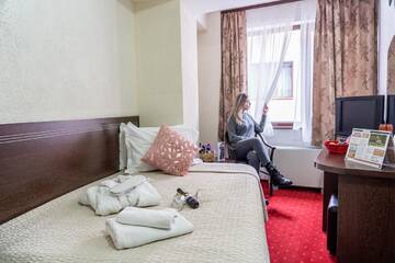 Фотографии Отель Hotel Razvan г. Бухарест (Румыния) №3 Фото Отель Hotel Razvan г. Бухарест 3
