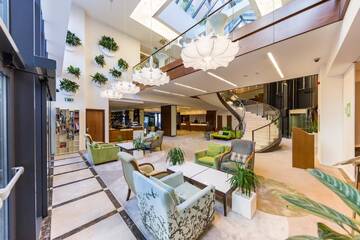 Фотографии Отель Capital Plaza Hotel г. Бухарест (Румыния) №4 Фото Отель Capital Plaza Hotel г. Бухарест 4