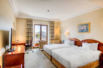 Фотографии Отель Athenee Palace Hilton Bucharest г. Бухарест (Румыния) №3 Фото Отель Athenee Palace Hilton Bucharest г. Бухарест 3