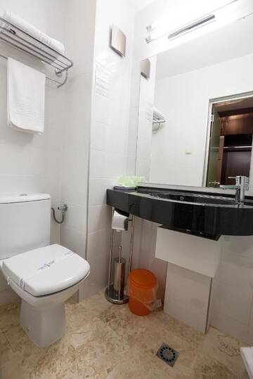 Фотографии Отель Hotel Citadella г. Бухарест (Румыния) №3 Фото Отель Hotel Citadella г. Бухарест 3