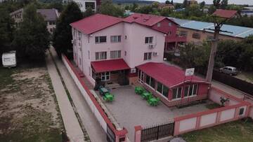 Фотографии Гостевой дом City Comfort Villa г. Бухарест (Румыния) №2 Фото Гостевой дом City Comfort Villa г. Бухарест 2