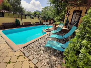 Фотографии Гостевой дом B&B Casa Mica Gueshouse г. Бухарест (Румыния) №1 Фото Гостевой дом B&B Casa Mica Gueshouse г. Бухарест 1