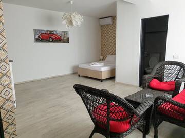Фотографии Отель Hotel Queen г. Бухарест (Румыния) №3 Фото Отель Hotel Queen г. Бухарест 3