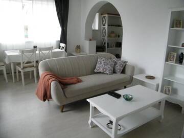 Фото номера Дом с 2 спальнями Дома для отпуска Iarca Cottage г. Бухарест 42