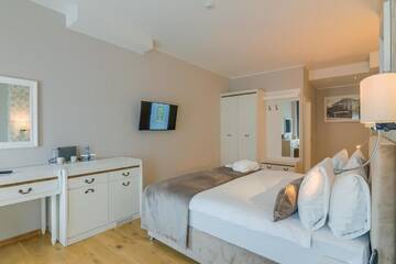 Фото номера Улучшенный номер Делюкс Отель New Era Hotel г. Бухарест 17