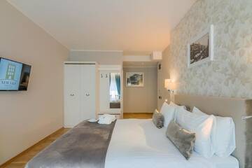 Фото номера Улучшенный номер Делюкс Отель New Era Hotel г. Бухарест 18