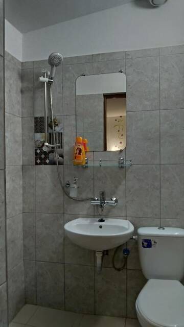 Фото номера Бюджетный двухместный номер с 1 кроватью Гостевой дом Center walking г. Бухарест 19