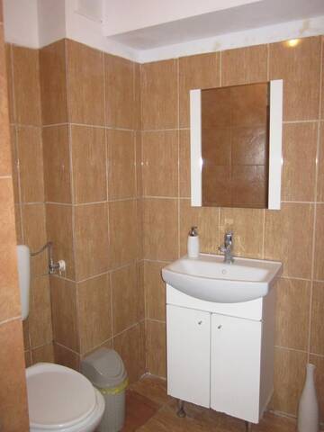 Фото номера Кровать в общем номере с 4 кроватями Хостелы Level Hostel г. Бухарест 9