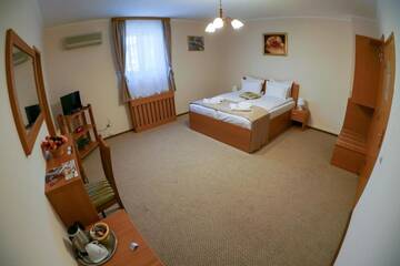 Фото номера Двухместный номер с 1 кроватью Отель Bucharest Downtown Inn г. Бухарест 12