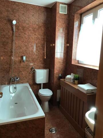 Фото номера Двухместный номер с 1 кроватью Отель Bucharest Downtown Inn г. Бухарест 21