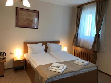 Фото номера Двухместный номер с 1 кроватью Отель Bucharest Downtown Inn г. Бухарест 19