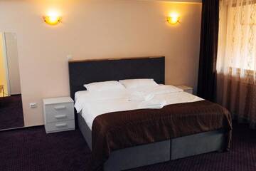 Фото номера Номер-студио Делюкс с кроватью размера &quot;king-size&quot; Апарт-отели Francesca Residence г. Бухарест 48
