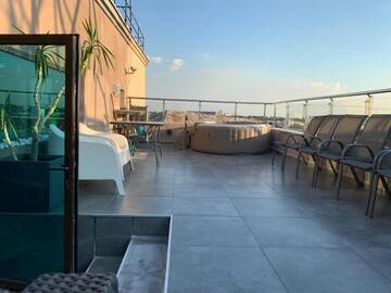 Фото номера Апартаменты с террасой Отели типа «постель и завтрак» Penthouse Group Fountain г. Бухарест 75