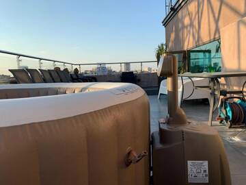 Фото номера Апартаменты с террасой Отели типа «постель и завтрак» Penthouse Group Fountain г. Бухарест 76