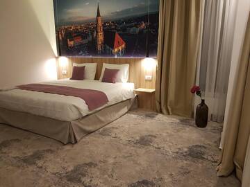 Фото номера Номер-студио Делюкс с кроватью размера &quot;king-size&quot; Отель YMY Boutique Residence г. Бухарест 7