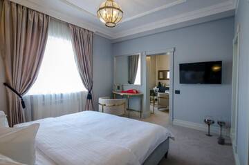 Фото номера Представительский люкс Отель Hotel Lido by Phoenicia г. Бухарест 10