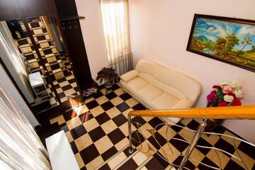 Фото номера Вилла Делюкс Виллы Beautiful Apartments in Villa near Airport г. Бухарест 79