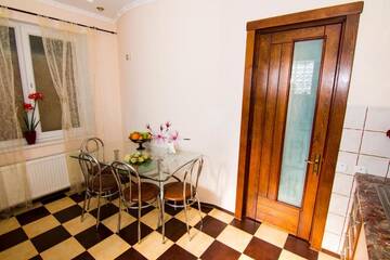 Фото номера Вилла Делюкс Виллы Beautiful Apartments in Villa near Airport г. Бухарест 77