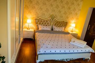 Фото номера Вилла Делюкс Виллы Beautiful Apartments in Villa near Airport г. Бухарест 48