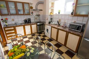 Фото номера Вилла Делюкс Виллы Beautiful Apartments in Villa near Airport г. Бухарест 30