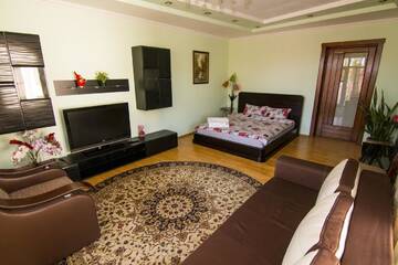 Фото номера Вилла Делюкс Виллы Beautiful Apartments in Villa near Airport г. Бухарест 7
