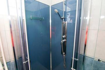 Фото номера Вилла Делюкс Виллы Beautiful Apartments in Villa near Airport г. Бухарест 65