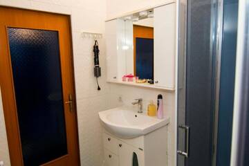 Фото номера Вилла Делюкс Виллы Beautiful Apartments in Villa near Airport г. Бухарест 69
