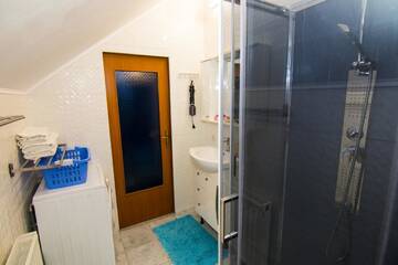 Фото номера Вилла Делюкс Виллы Beautiful Apartments in Villa near Airport г. Бухарест 36