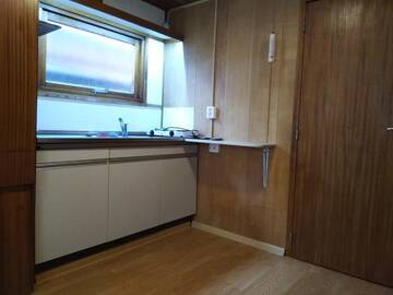 Фото номера Дом для отпуска Дома для отпуска Two Rooms Rustic House - Self Check-In г. Бухарест 11