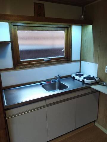 Фото номера Дом для отпуска Дома для отпуска Two Rooms Rustic House - Self Check-In г. Бухарест 13