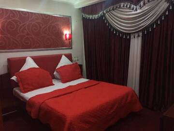 Фото номера Номер-студио Делюкс Отель Byblov Rooms Boutique г. Бухарест 7