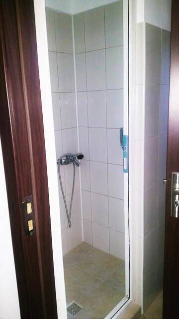 Фото номера Двухместный номер с 1 кроватью или 2 отдельными кроватями Отель Hotel Basarab г. Бухарест 15