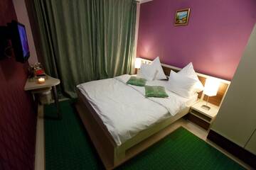Фото номера Двухместный номер с 1 кроватью Мотели Motel La Gil г. Бухарест 5