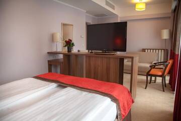 Фото номера Полулюкс Отель Hotel Ambasador г. Бухарест 10