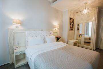 Фото номера Двухместный номер Отель Hotel Boutique &amp; Restaurant Cherie г. Бухарест 9