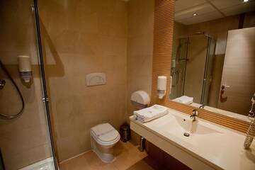 Фото номера Апартаменты с 1 спальней Апарт-отели Top Rooms Aparthotel г. Бухарест 8