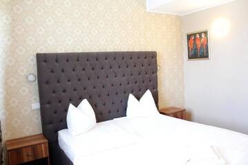 Фото номера Двухместный номер №5 с 1 кроватью Отель Hotel Papion г. Бухарест 5