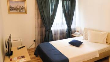 Фото номера Одноместный номер Отели типа «постель и завтрак» City Garden Rooms and Apartments г. Бухарест 2